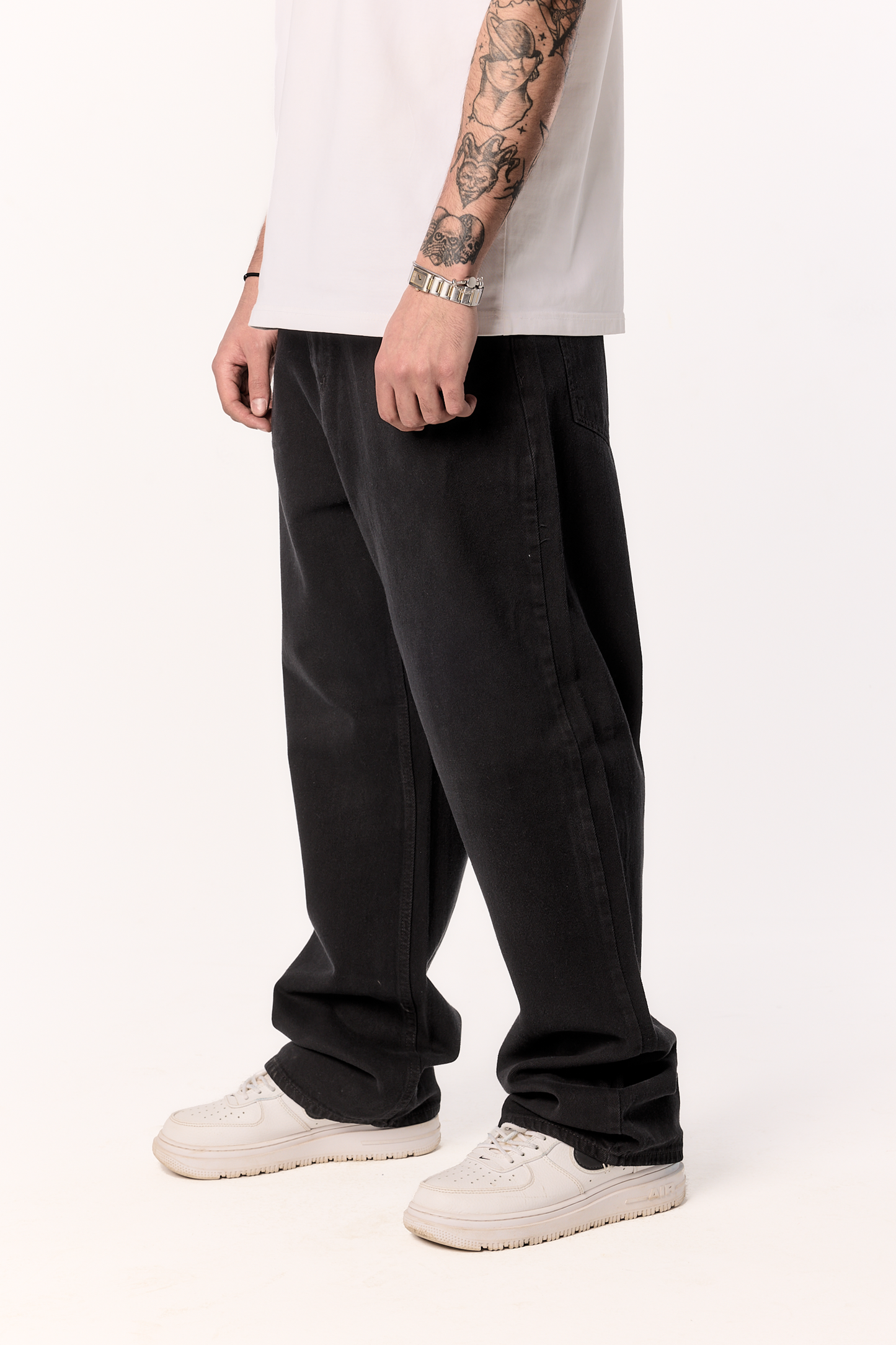 CHARCOAL BLACK BAGGY DENIM