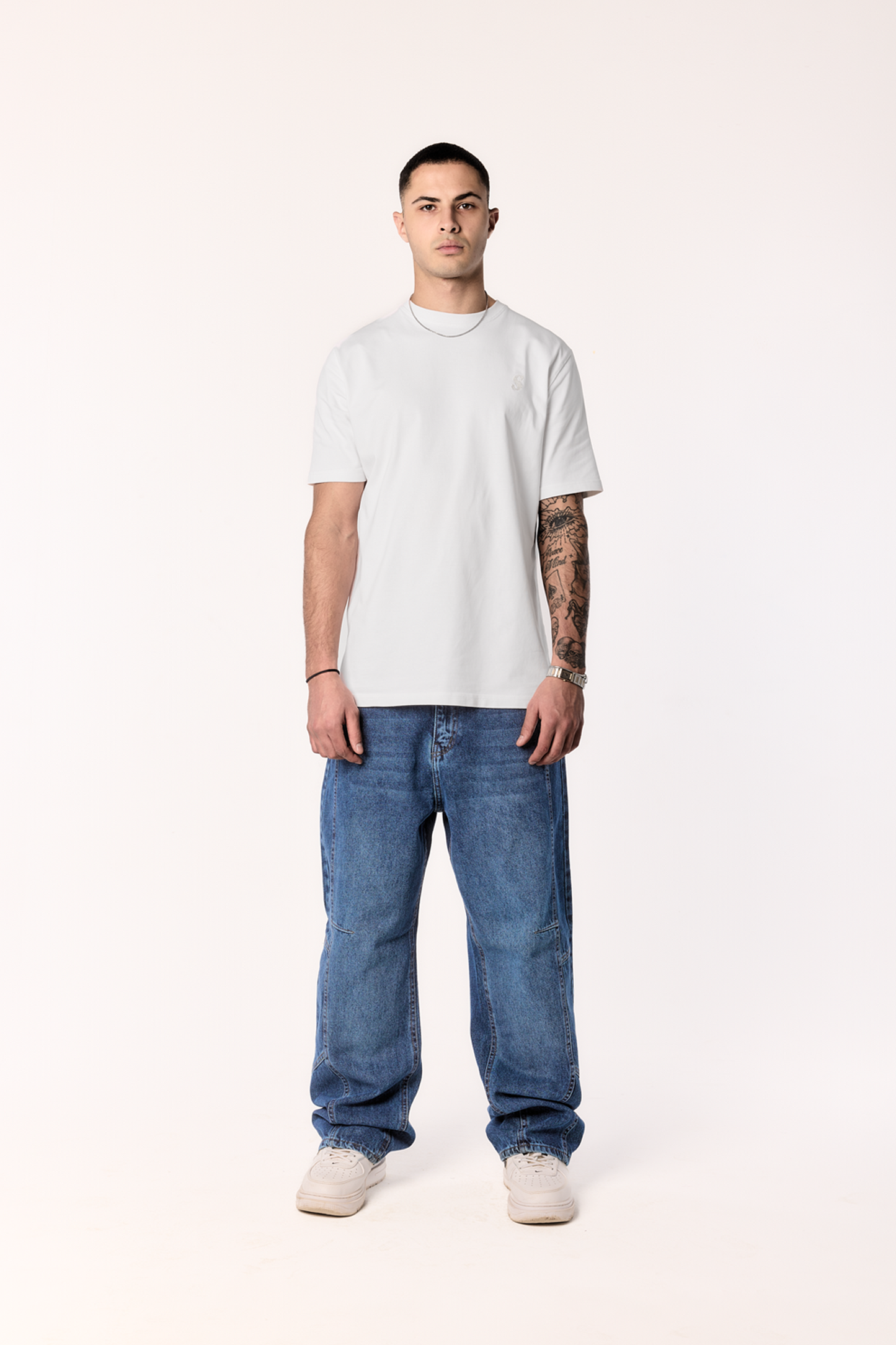 STITCHED BLUE BAGGY DENIM