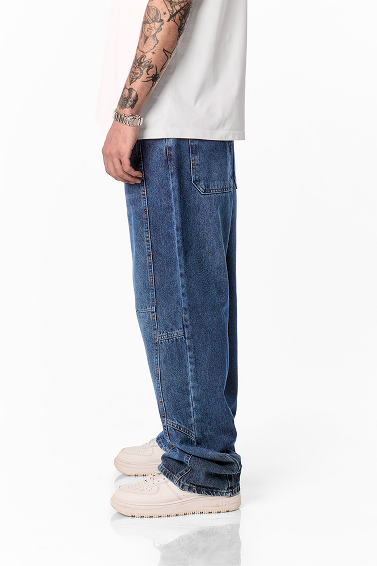 STITCHED BLUE BAGGY DENIM
