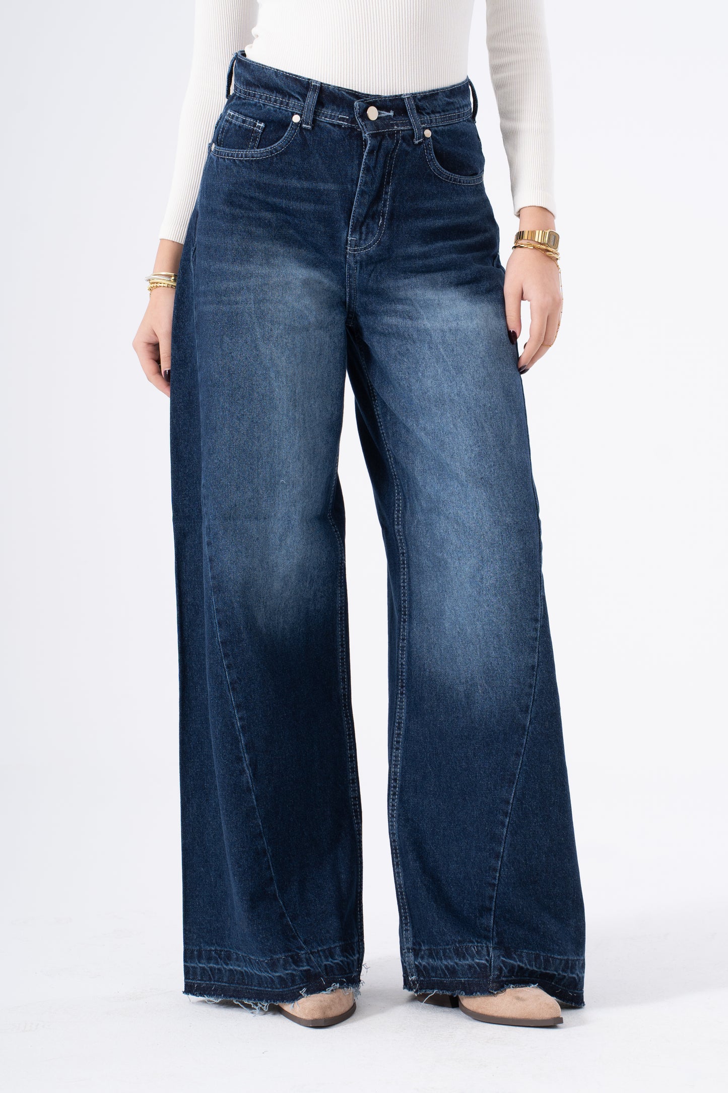 Indigo Twist Frayed  Wide-Leg Denim
