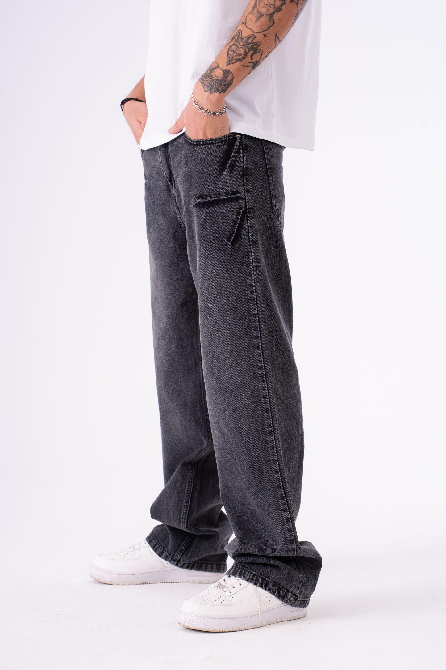 THUNDERBOLT BLACK BAGGY DENIM