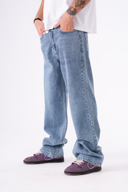 STONEWASHED BLUE BAGGY DENIM