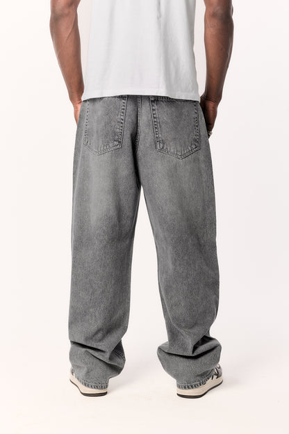SILVERSTONE WASHED BAGGY DENIM